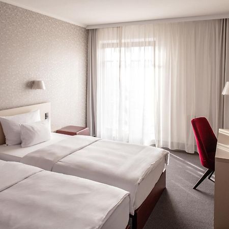 เพนตะโฮเต็ล ไอส์แนช Hotel ไอเซนัค ภายนอก รูปภาพ