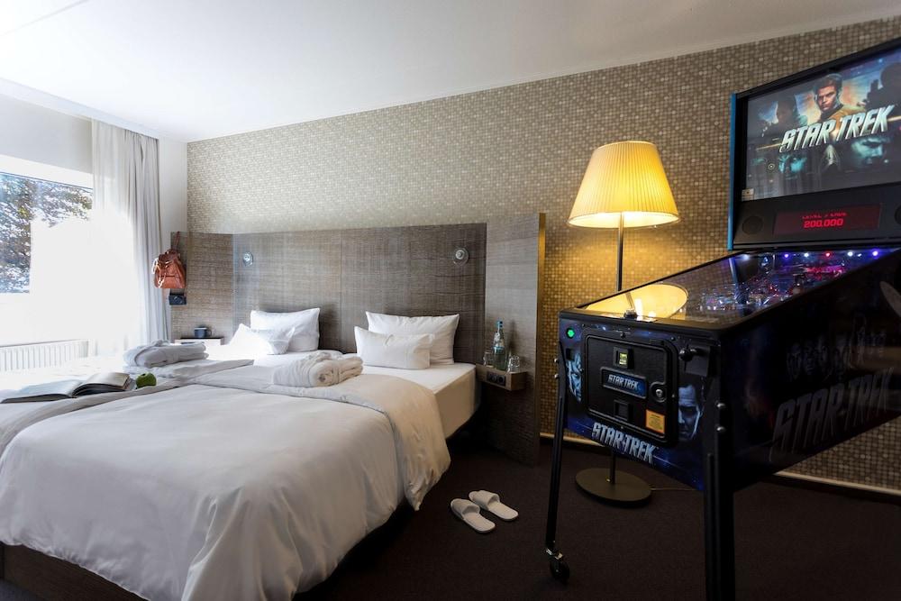 เพนตะโฮเต็ล ไอส์แนช Hotel ไอเซนัค ภายนอก รูปภาพ
