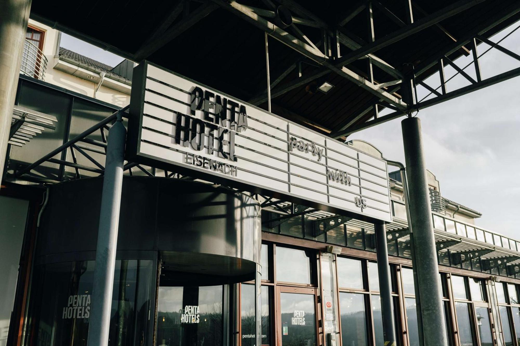 เพนตะโฮเต็ล ไอส์แนช Hotel ไอเซนัค ภายนอก รูปภาพ