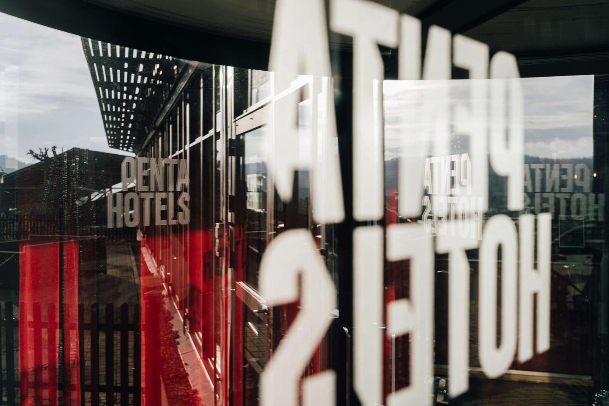 เพนตะโฮเต็ล ไอส์แนช Hotel ไอเซนัค ภายนอก รูปภาพ